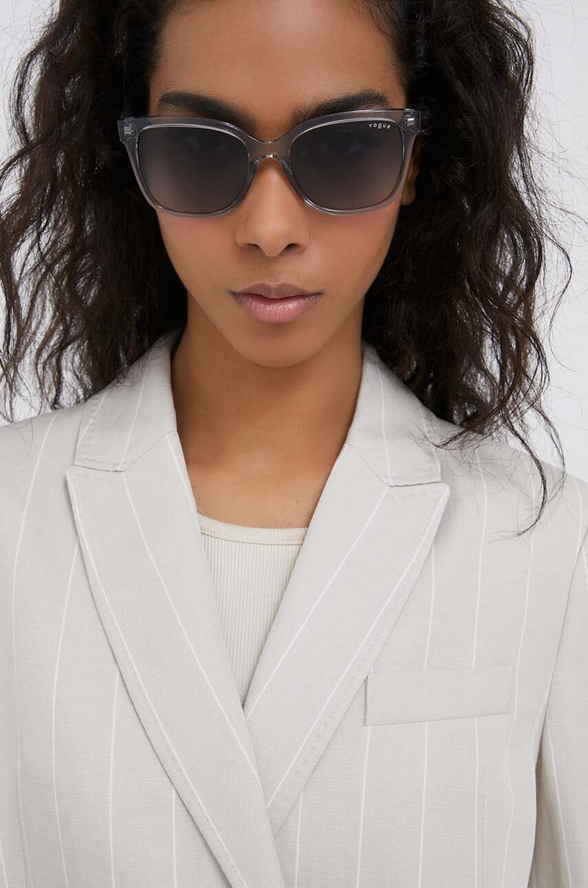 VOGUE ochelari de soare femei, culoarea gri VOGUE ochelari de soare femei, culoarea gri