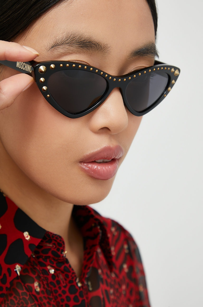 

Солнцезащитные очки Moschino женские цвет чёрный