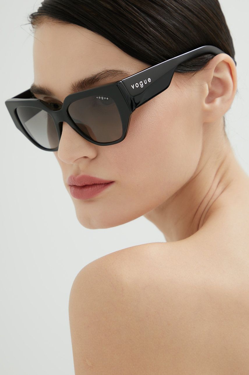 VOGUE ochelari de soare femei, culoarea negru - Shoppu.ro