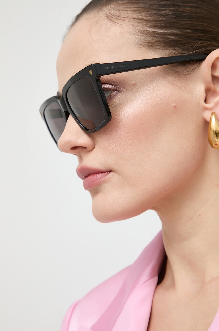 Γυαλιά ηλίου Bottega Veneta χρώμα: μαύρο φωτογραφία