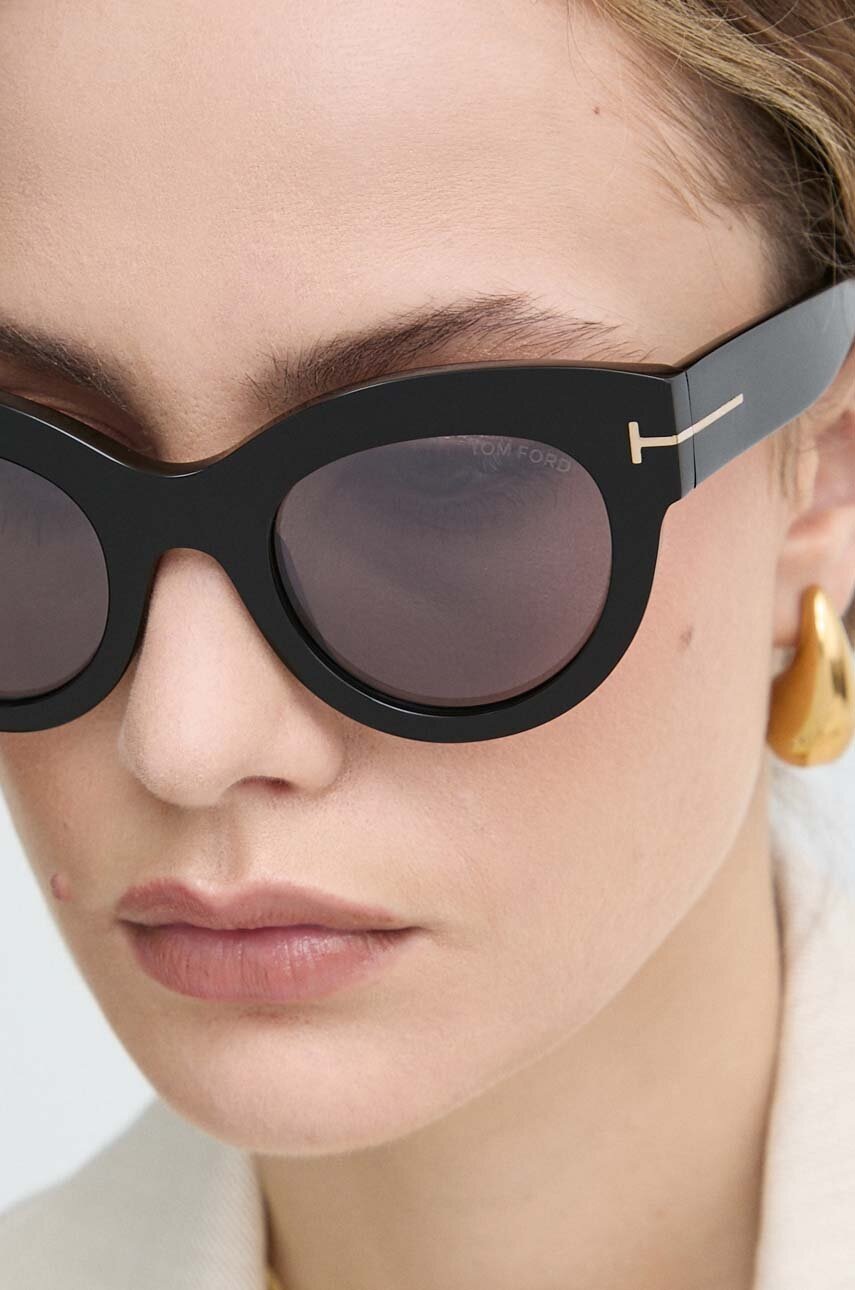 Сонцезахисні окуляри Tom Ford жіночі колір чорний FT1063_5101C 