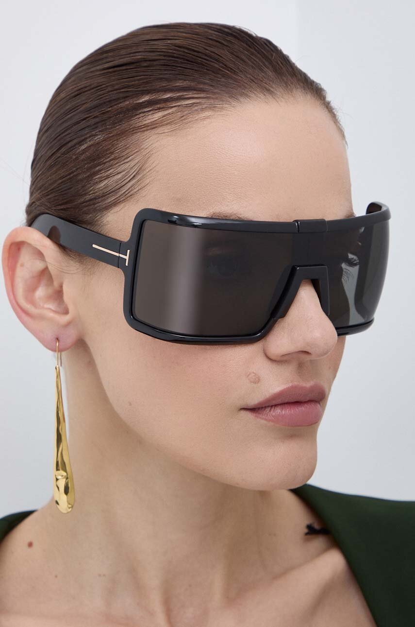 

Слънчеви очила Tom Ford в черно FT1118_0001A, Черен