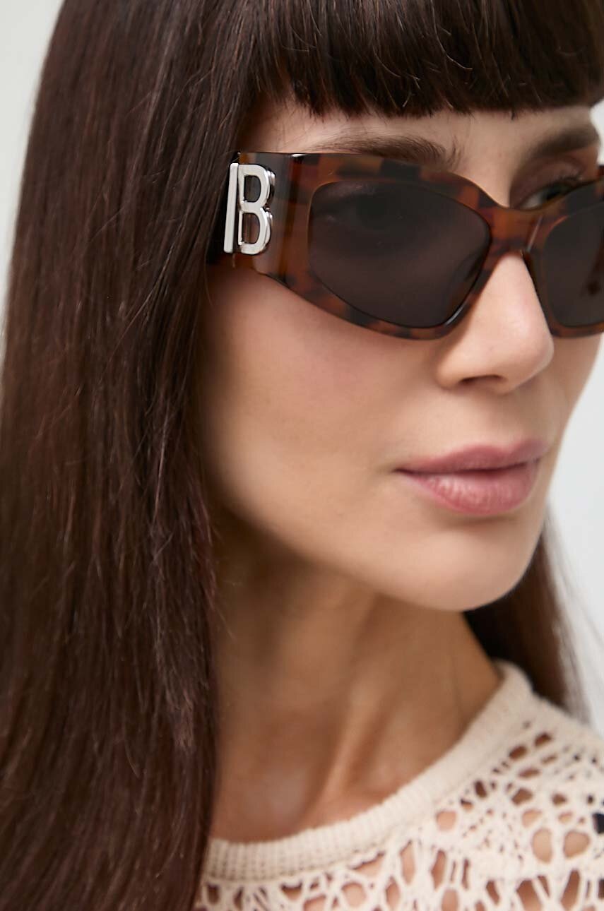 Γυαλιά ηλίου Balenciaga χρώμα: καφέ, BB0321S φωτογραφία