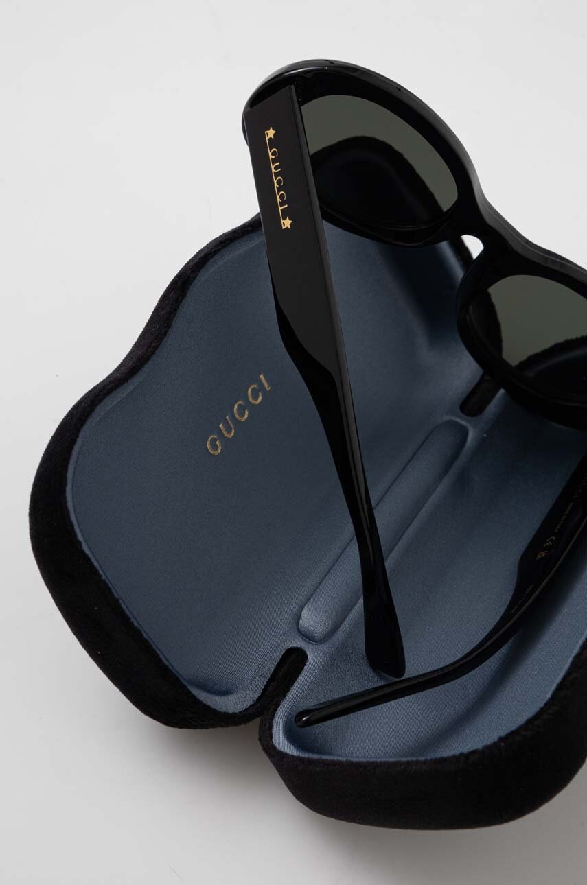 Сонцезахисні окуляри Gucci жіночі колір чорний 