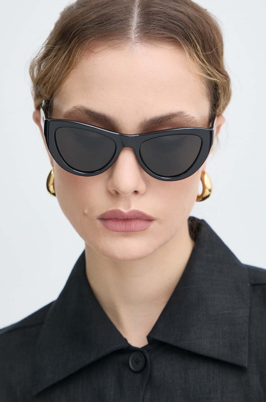 Γυαλιά ηλίου Saint Laurent χρώμα: μαύρο, SL 676 φωτογραφία