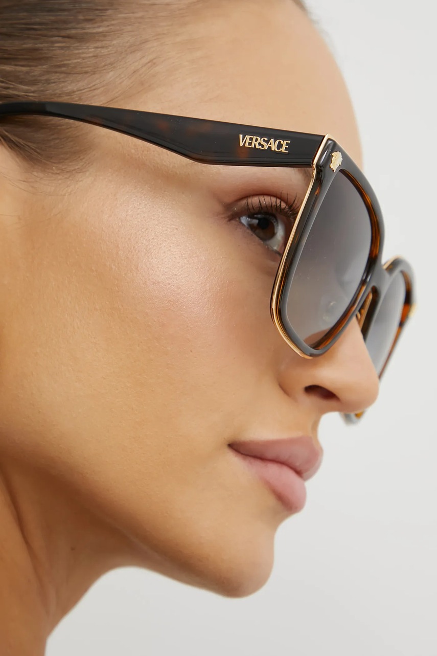 Сонцезахисні окуляри Versace жіночі колір коричневий 0VE2278D 