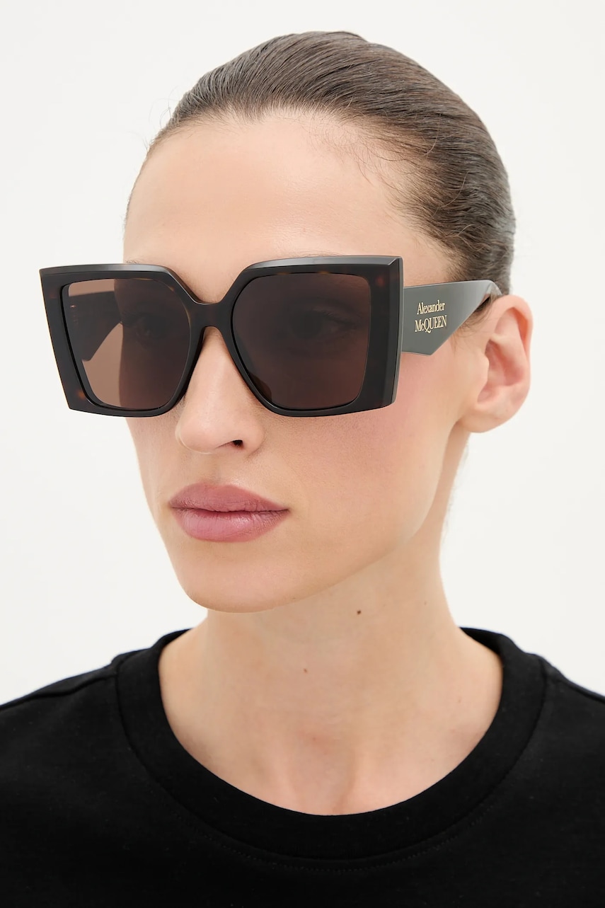 

Слънчеви очила Alexander McQueen AM0467S, Кафяв