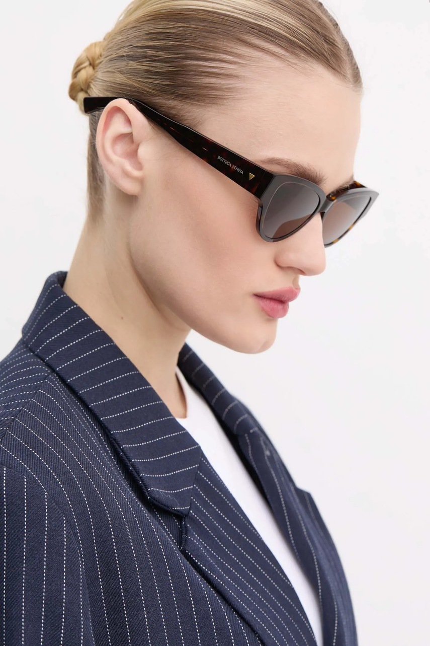 Γυαλιά ηλίου Bottega Veneta χρώμα: καφέ, BV1319S φωτογραφία