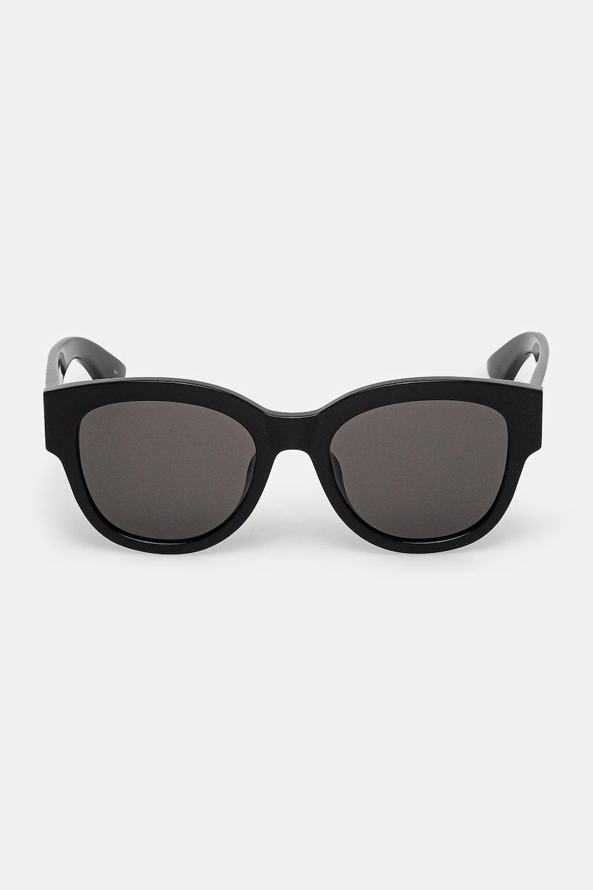 Солнцезащитные очки Alexander McQueen женские цвет чёрный AM0509SA Солнцезащитные очки Alexander McQueen женские цвет чёрный AM0509SA