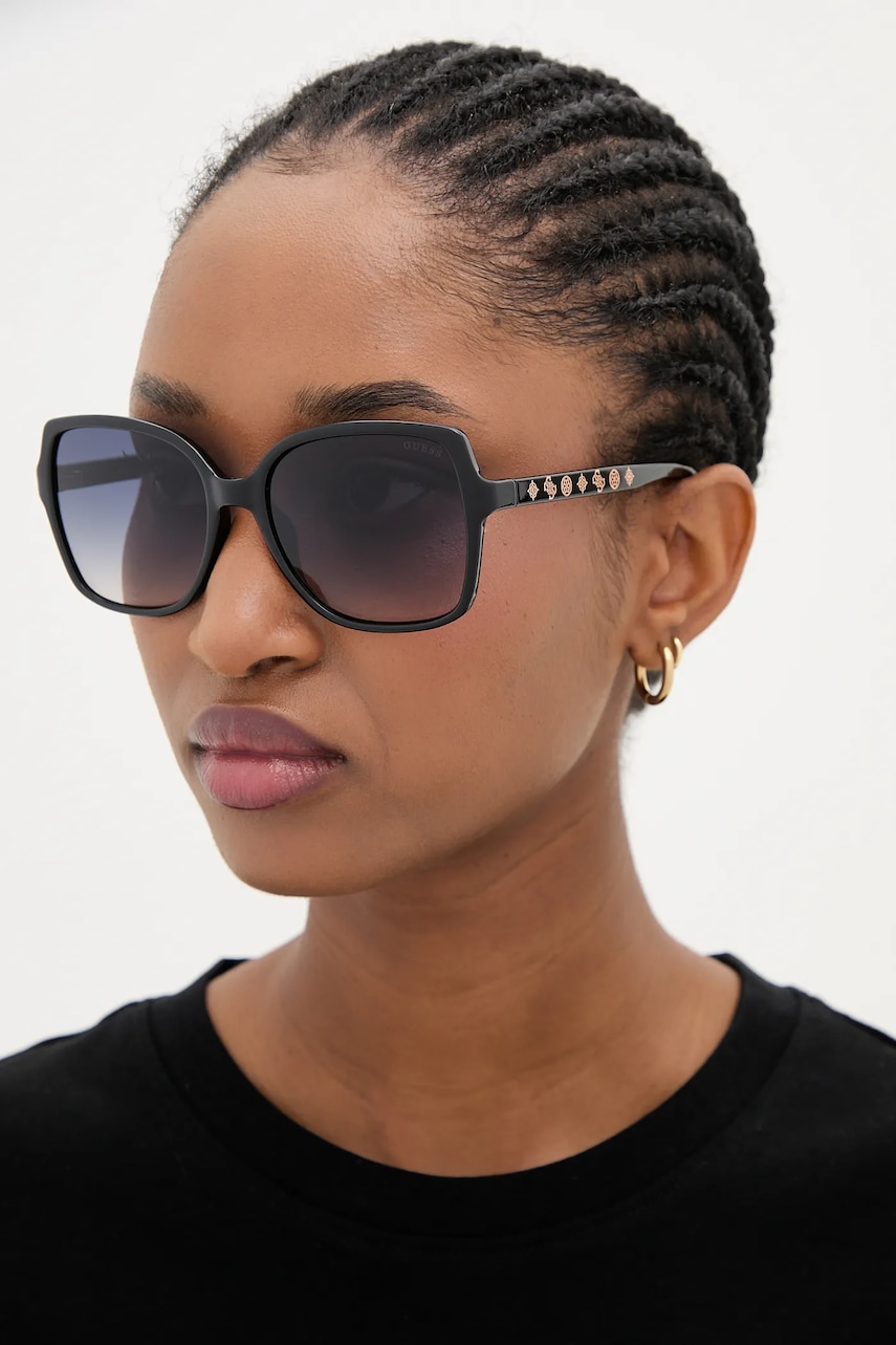 Guess okulary przeciwsłoneczne damskie kolor czarny GU00100_5501B