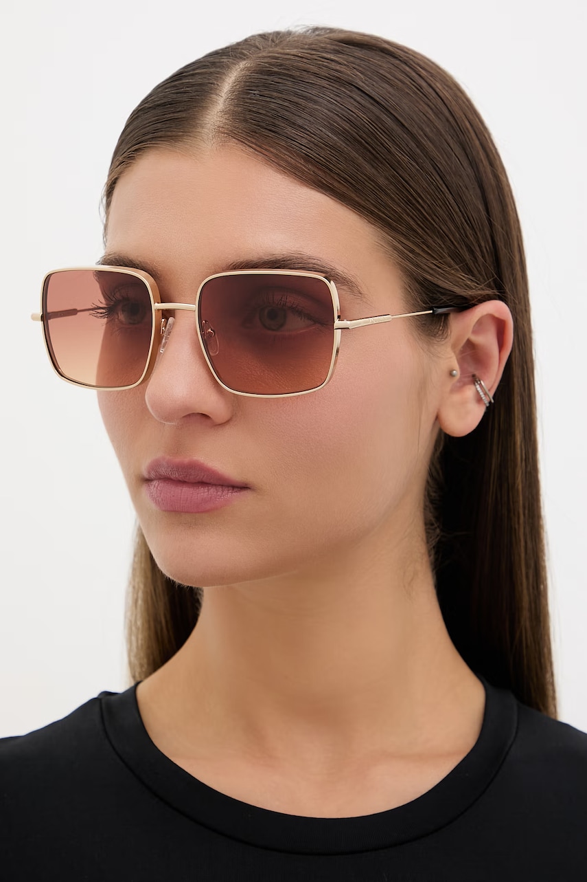 Alexander McQueen τετράγωνα γυαλιά ηλίου Γυναικεία AM0564S χρυσαφί 55