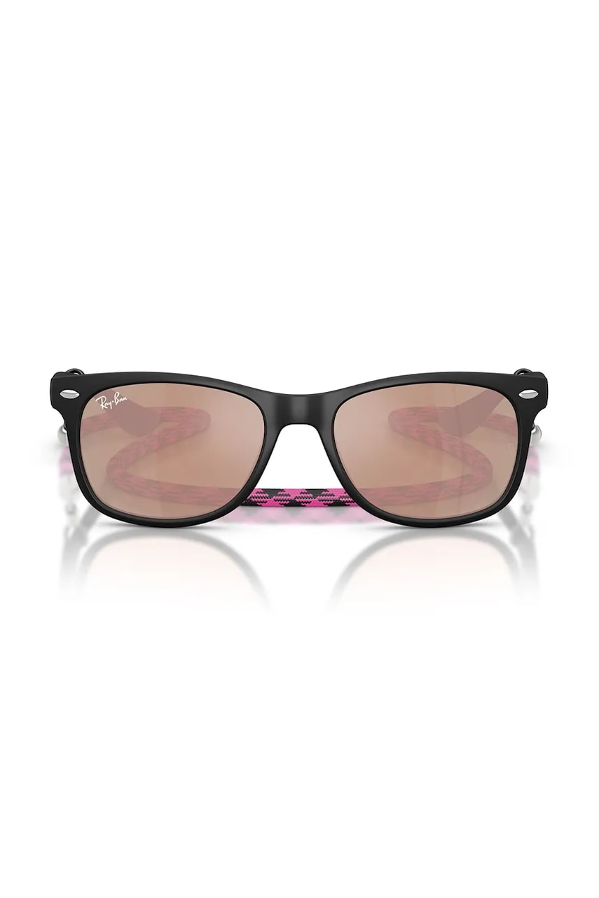 Детские солнцезащитные очки Ray-Ban Junior New Wayfarer цвет чёрный 0RJ9052S Детские солнцезащитные очки Ray-Ban Junior New Wayfarer цвет чёрный 0RJ9052S