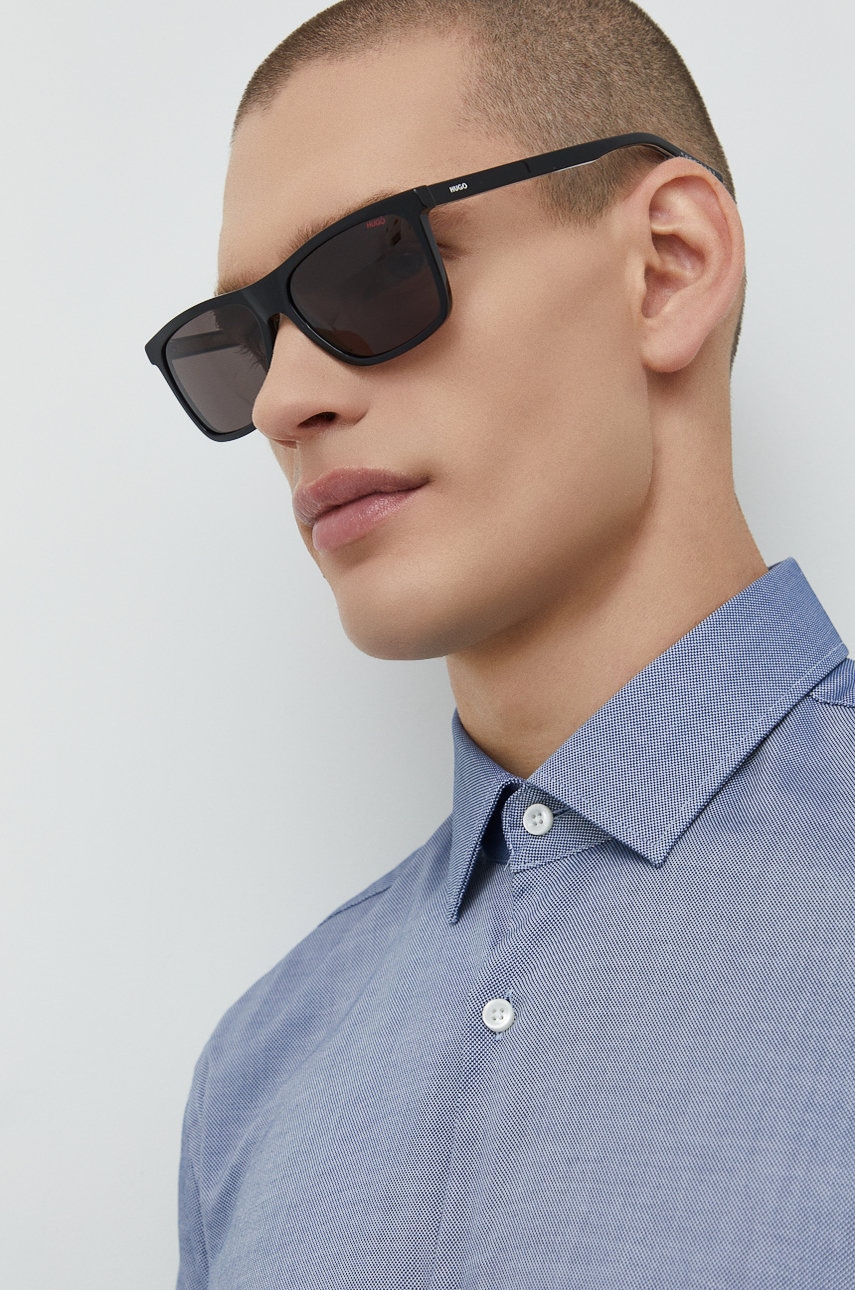 Hugo ochelari de soare barbati, culoarea gri