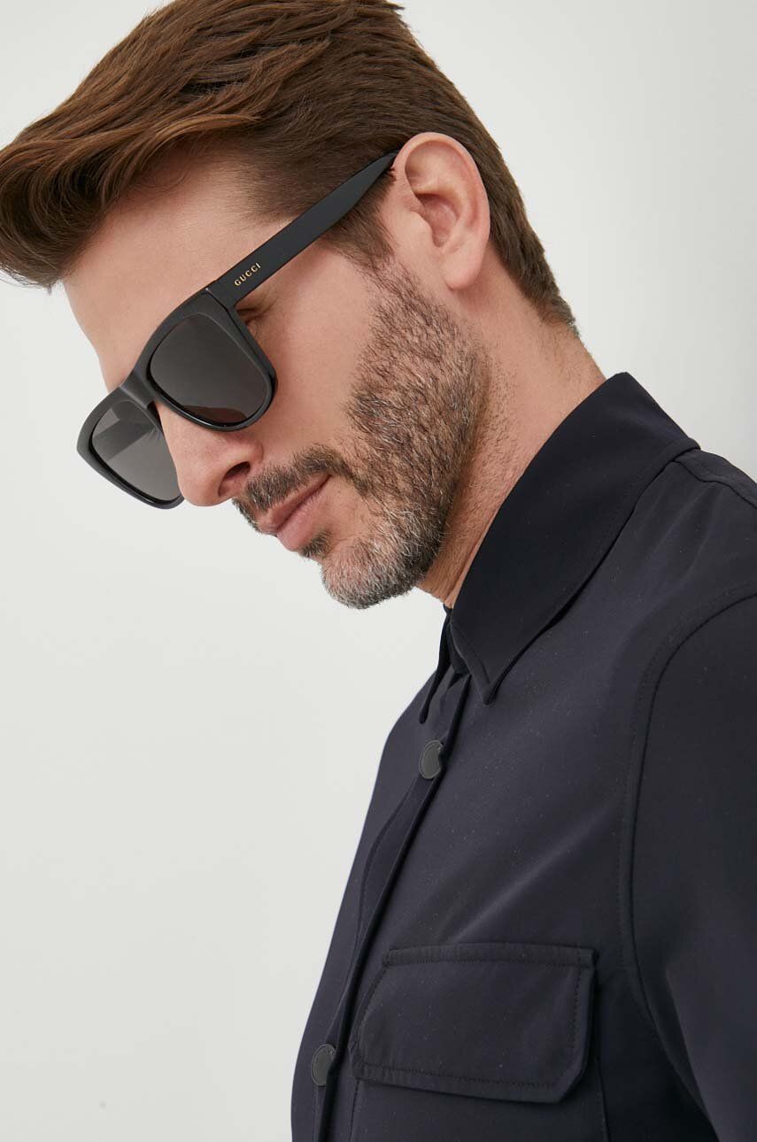  Gucci ochelari de soare barbati, culoarea negru 