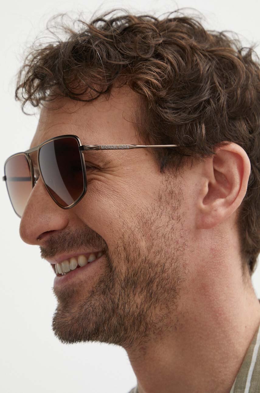 Γυαλιά ηλίου Michael Kors SILVERTON χρώμα: μαύρο, 0MK1153 φωτογραφία