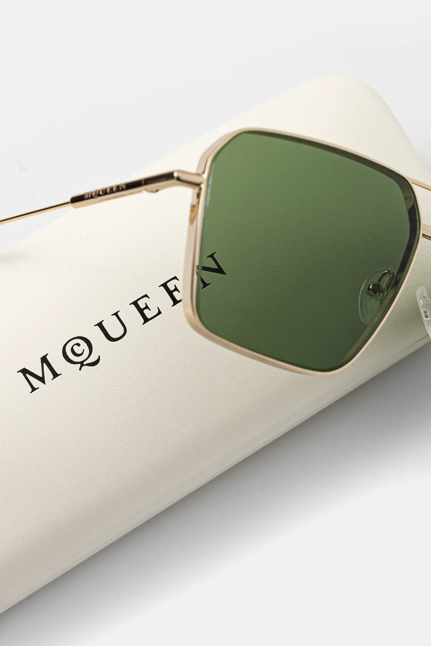 Γυαλιά ηλίου Alexander McQueen χρώμα: χρυσαφί, AM0500S φωτογραφία