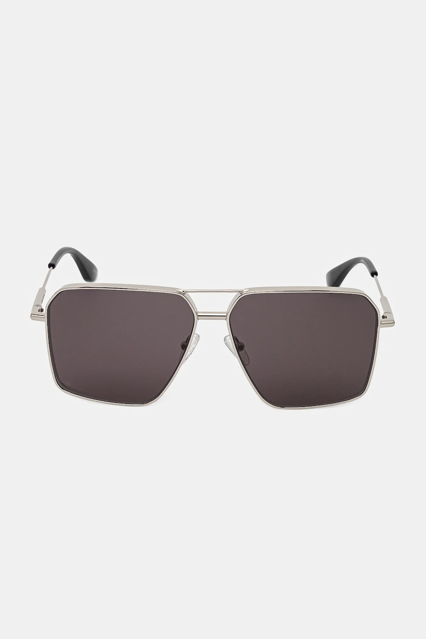 Солнцезащитные очки Alexander McQueen мужские цвет серебрянный AM0500S Солнцезащитные очки Alexander McQueen мужские цвет серебрянный AM0500S
