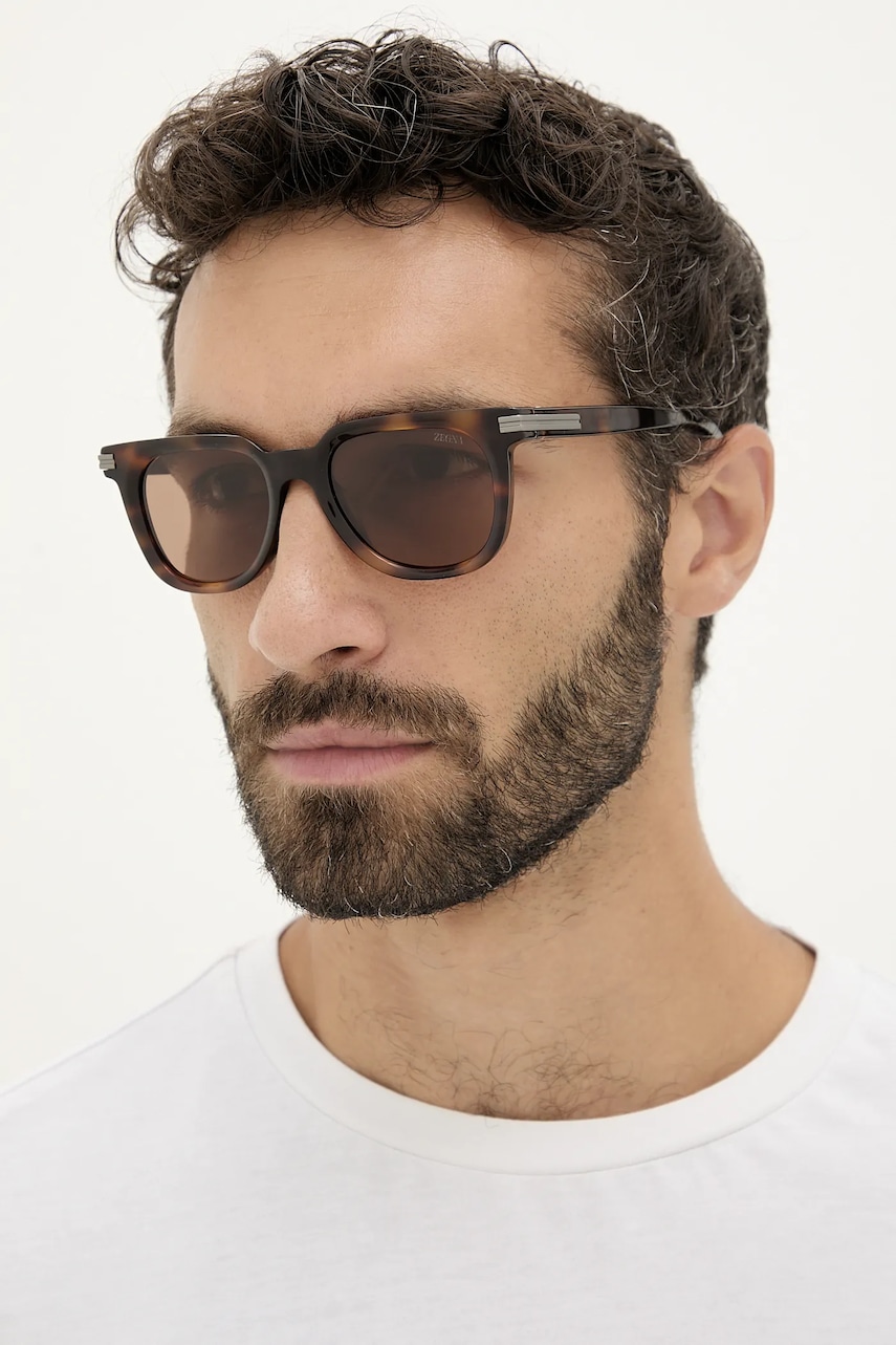 Levně Sluneční brýle Zegna pánské, hnědá barva, EZ0248_5052E