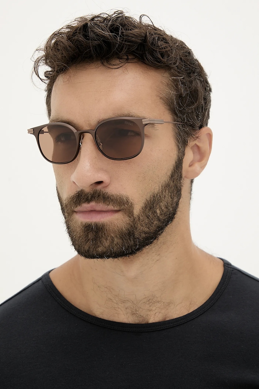Levně Sluneční brýle Zegna pánské, hnědá barva, EZ0260_5037E
