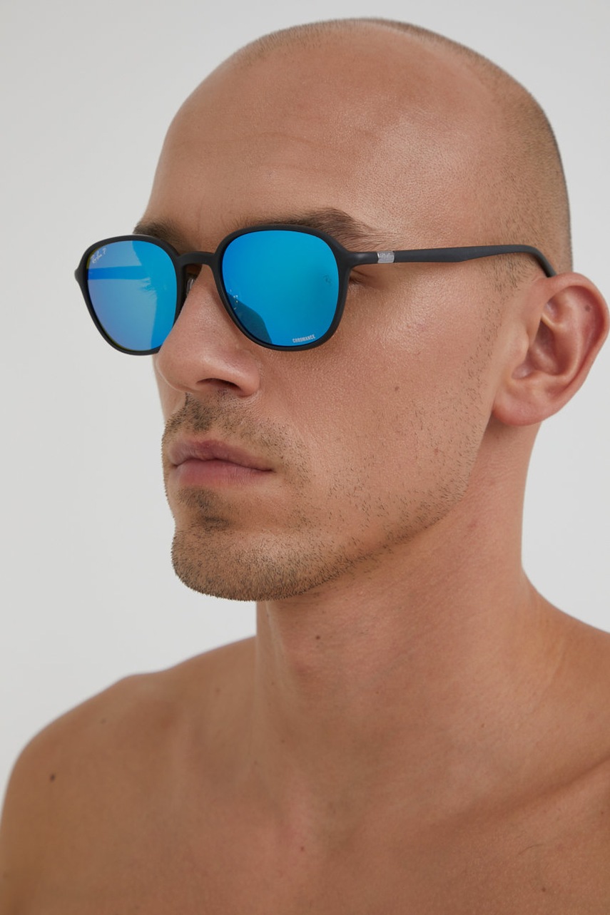

Слънчеви очила Ray-Ban, Многоцветен