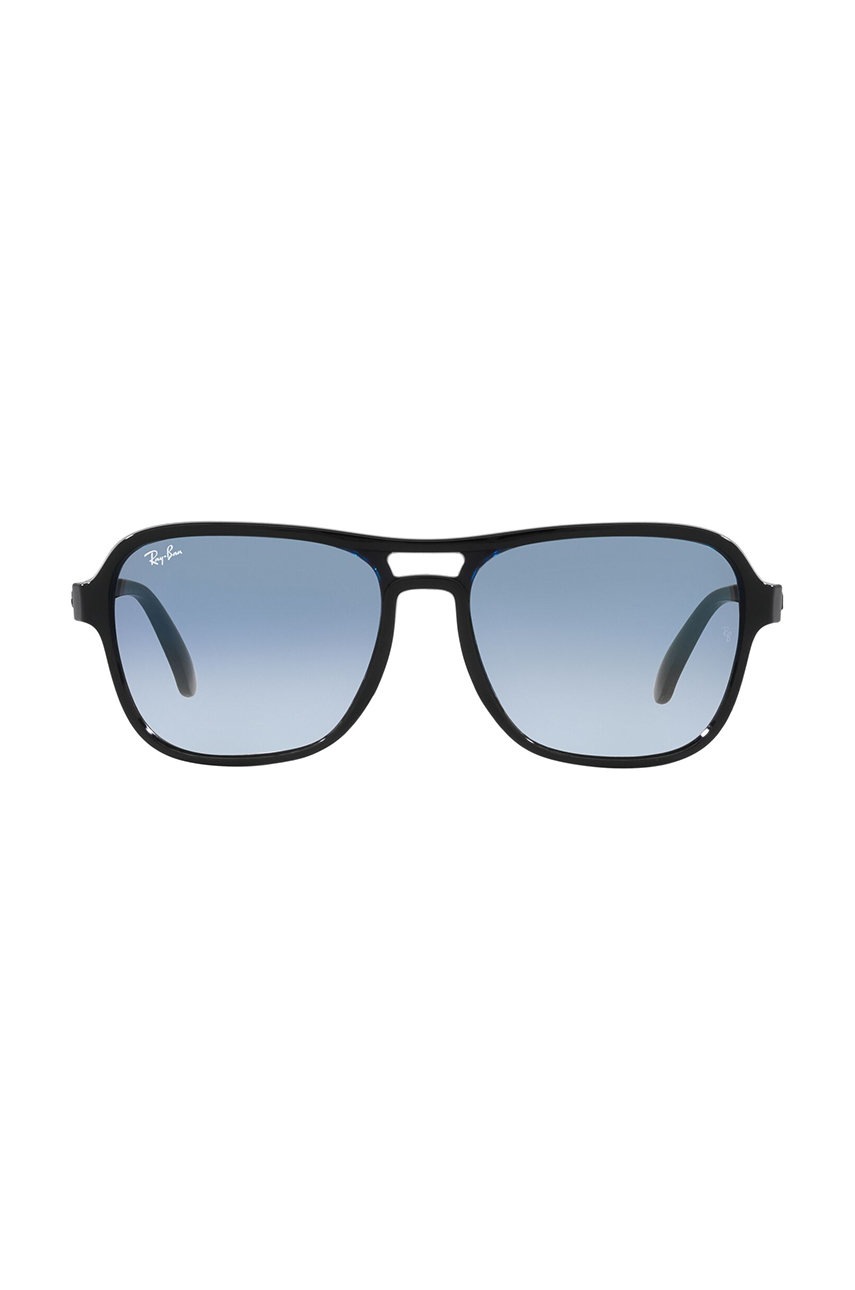 

Слънчеви очила Ray-Ban в черно, Черен