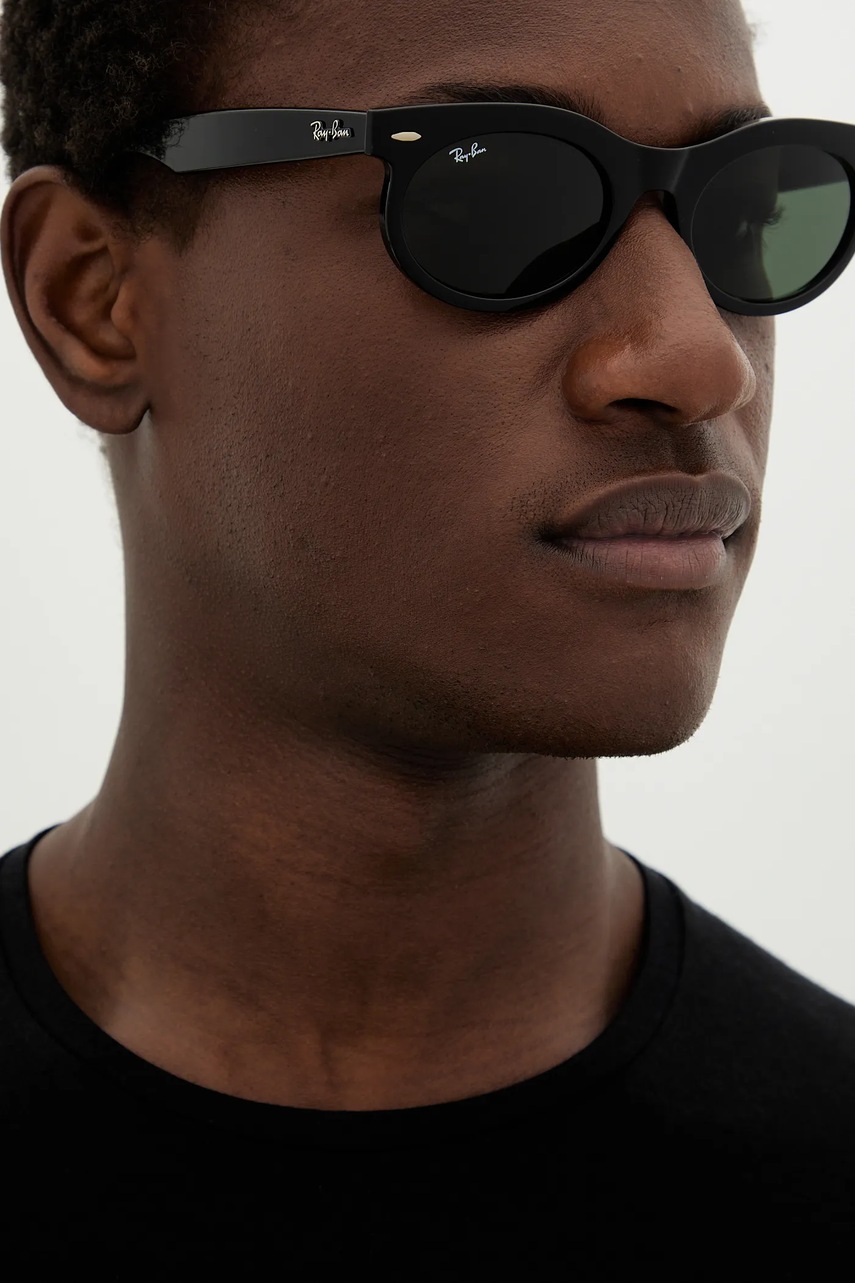 Γυαλιά ηλίου Ray-Ban χρώμα: μαύρο φωτογραφία