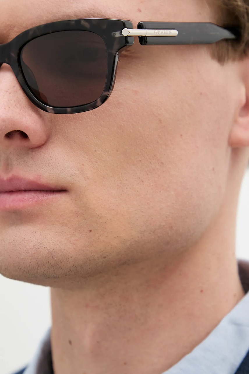 Γυαλιά ηλίου Alexander McQueen χρώμα: πορτοκαλί, AM0497S φωτογραφία