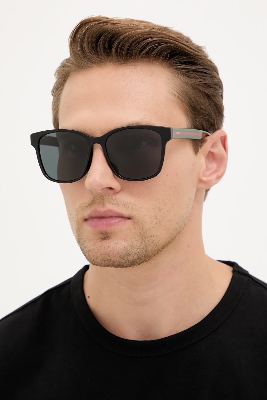 Солнцезащитные очки Gucci цвет чёрный GG0417SK