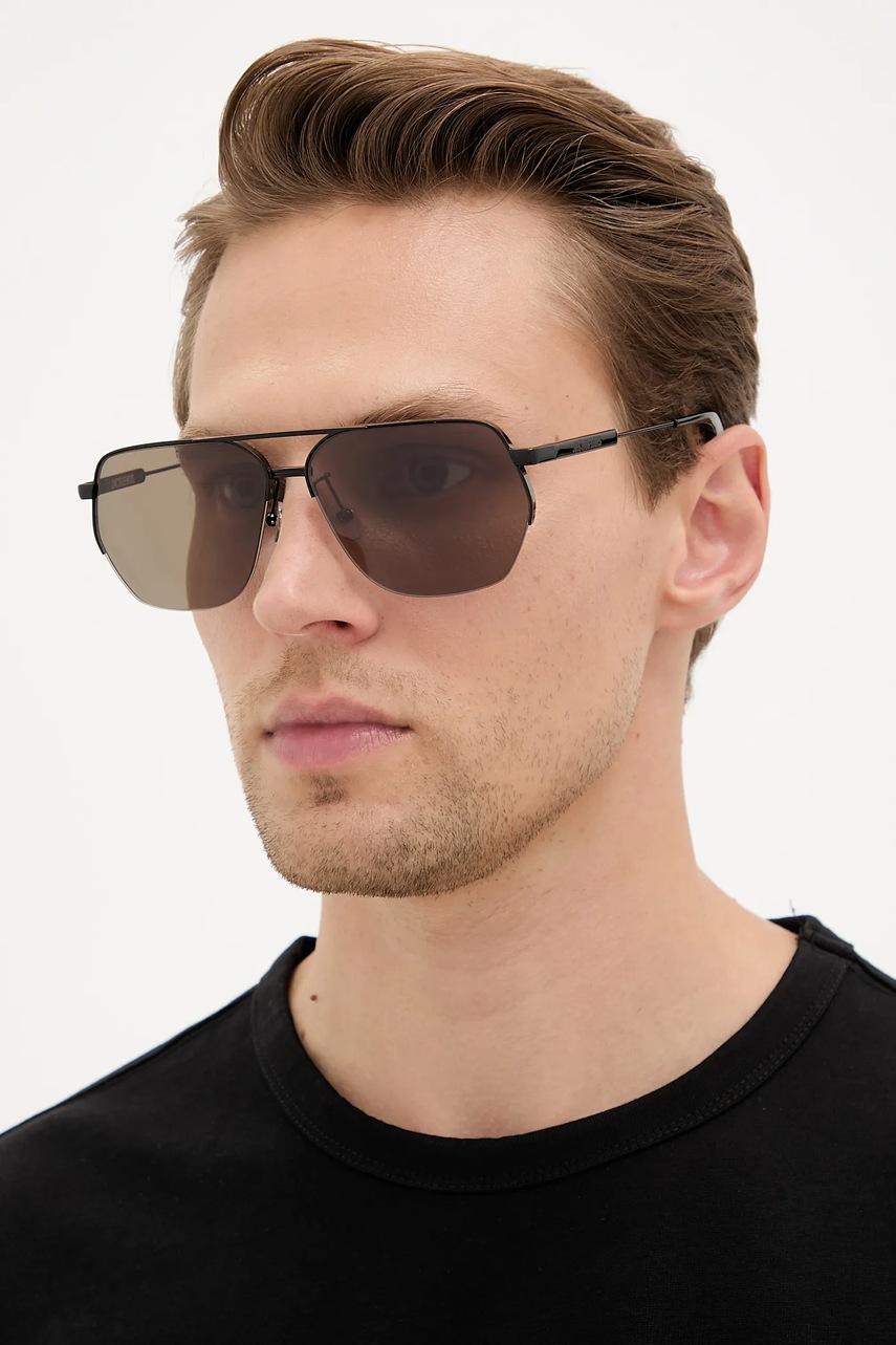 Солнцезащитные очки Jacquemus AVIADOR цвет чёрный JAC67C2SUN