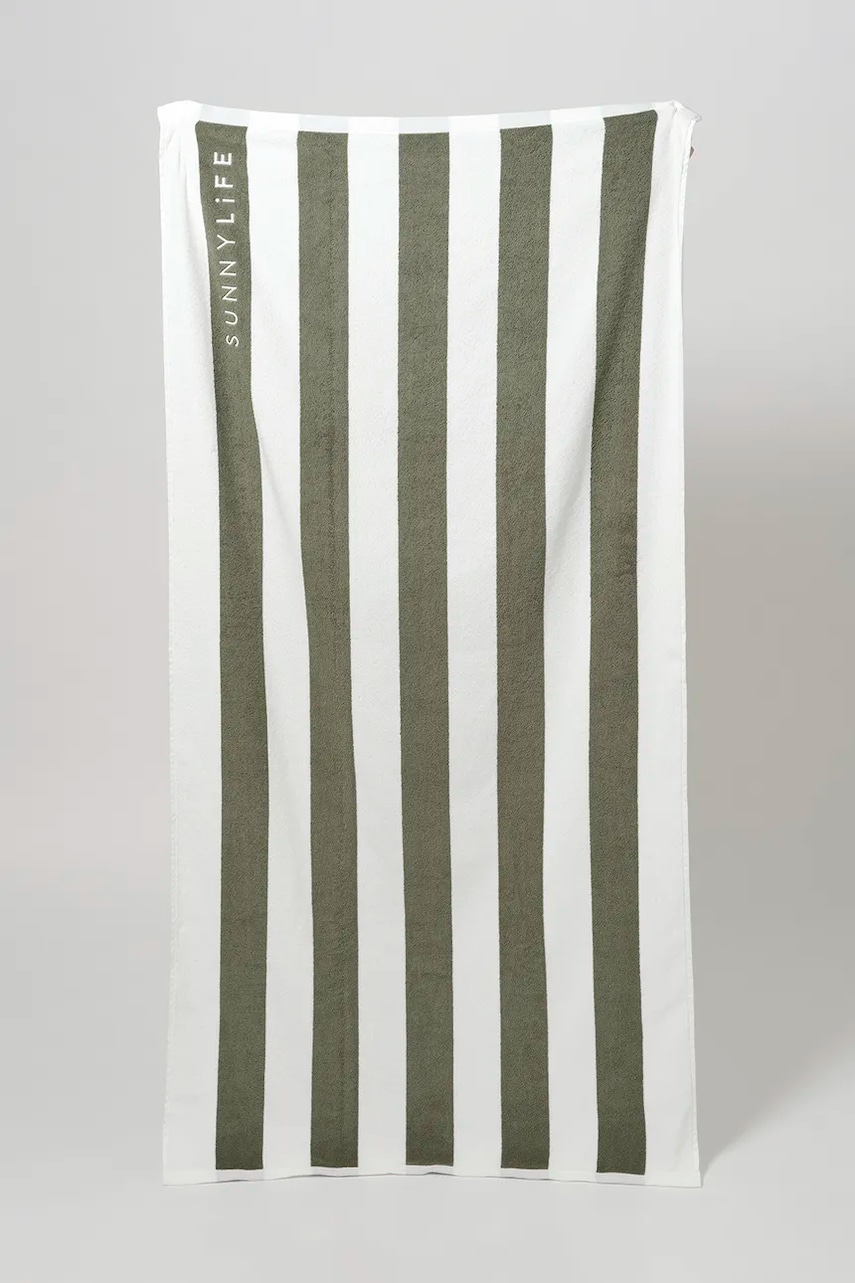 SunnyLife prosop de plajă The Vacay Olive Stripe culoarea verde SunnyLife prosop de plajă The Vacay Olive Stripe culoarea verde