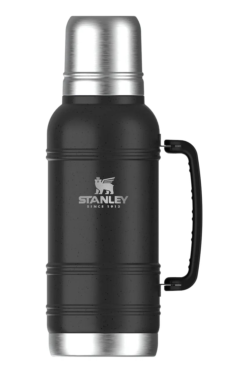 Levně Termoláhev Stanley The Artisan Thermal Bottle 1,4 l černá barva
