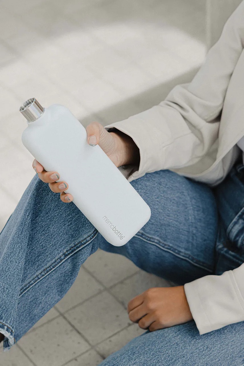 Memobottle vizespalack Stainless Steel Slim 600 ml fehér termék 2. képe