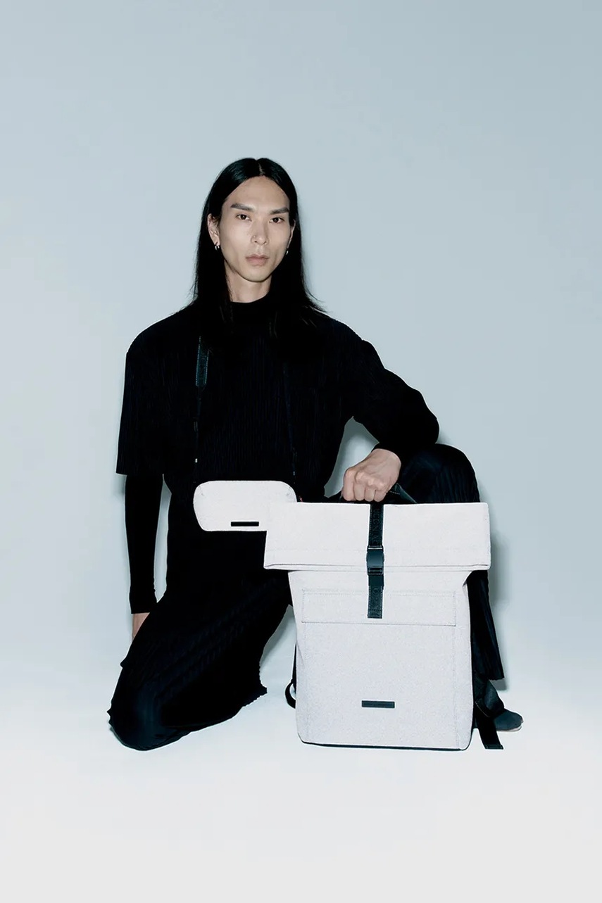 Σακίδιο πλάτης πόλης Ucon Acrobatics Phantom Asphalt Reflective 16 L χρώμα: μαύρο φωτογραφία