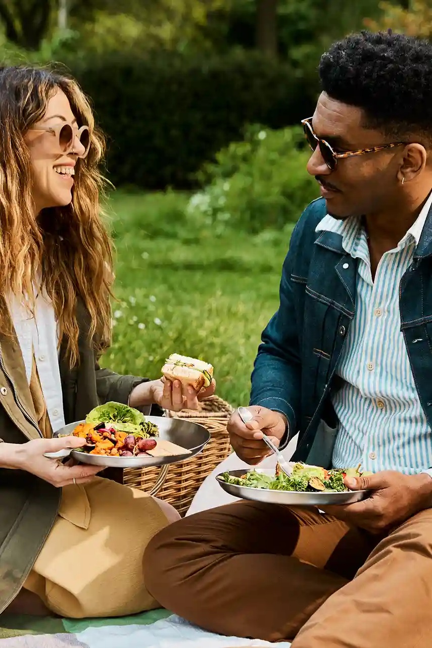 Black and Blum σετ πιάτων πικνίκ με καπάκι και λαβή 25 cm 4-pack φωτογραφία