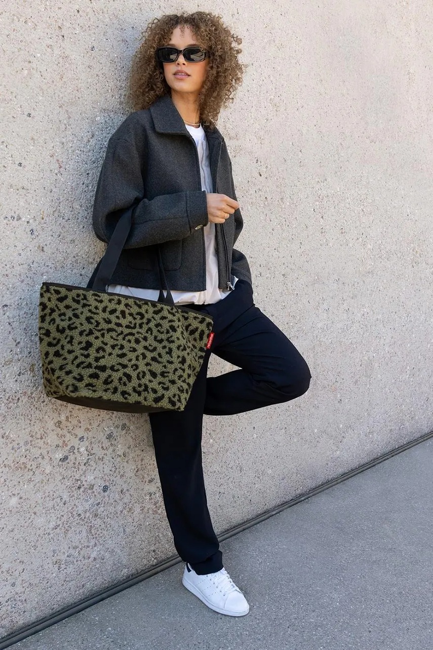 Τσάντα για ψώνια Reisenthel Shopper M/15 L χρώμα: πράσινο φωτογραφία