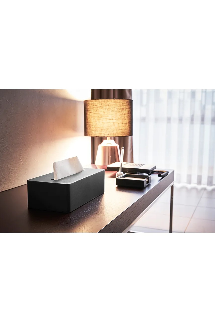 Nádoba na kapesníčky Yamazaki Tower