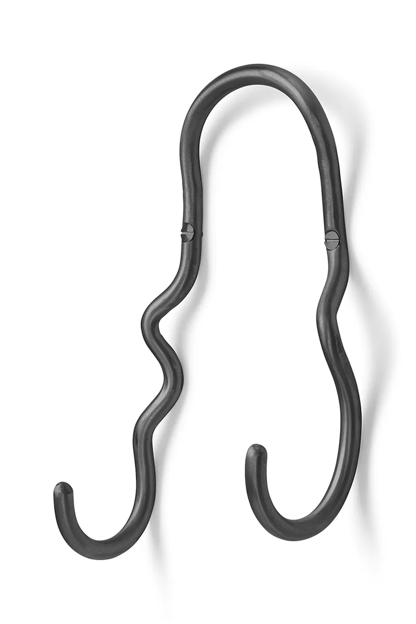 ferm LIVING umeras de perete Curvature culoarea negru