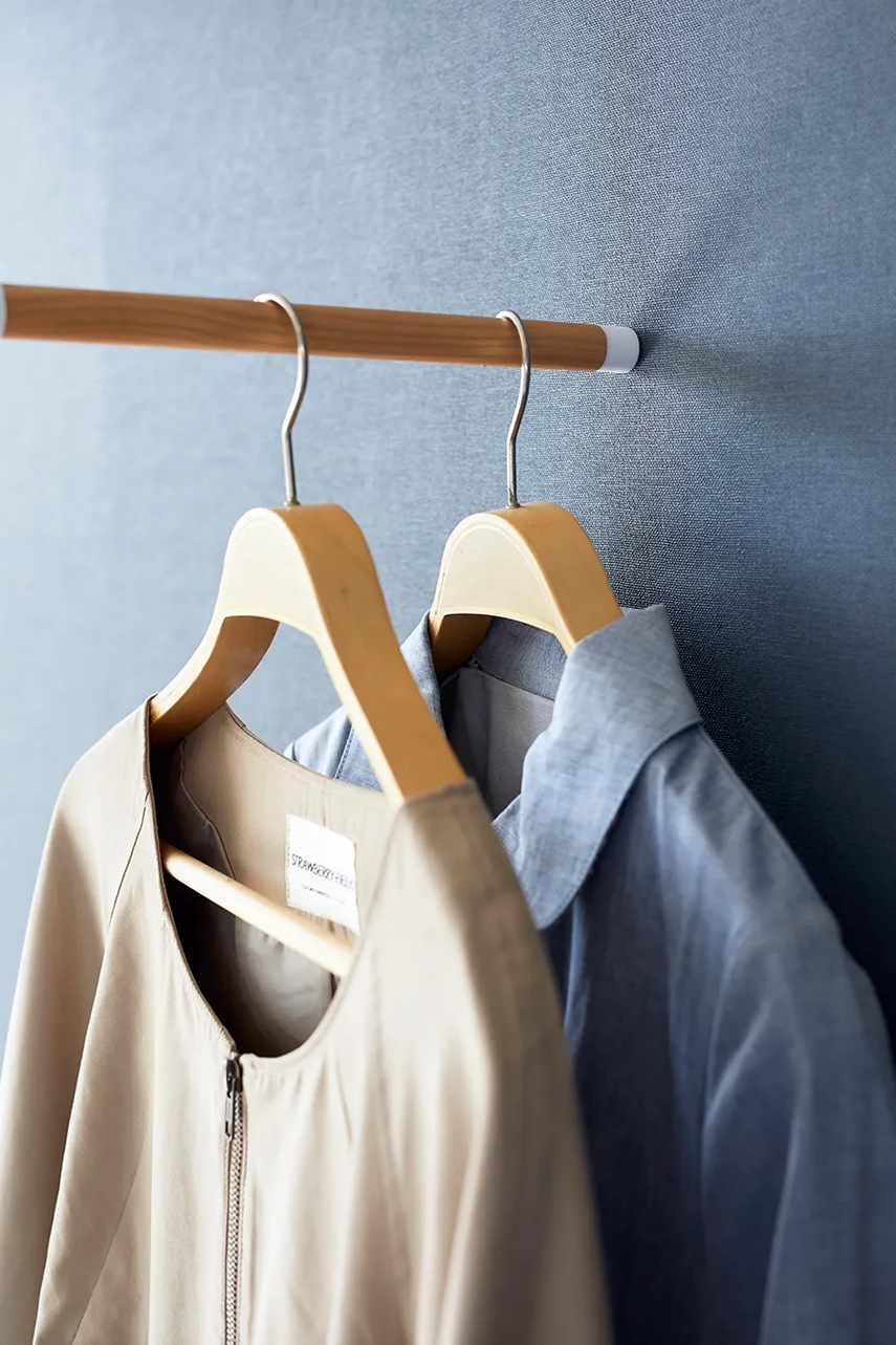 Κρεμάστρα για σίδερο ατμού Yamazaki φωτογραφία