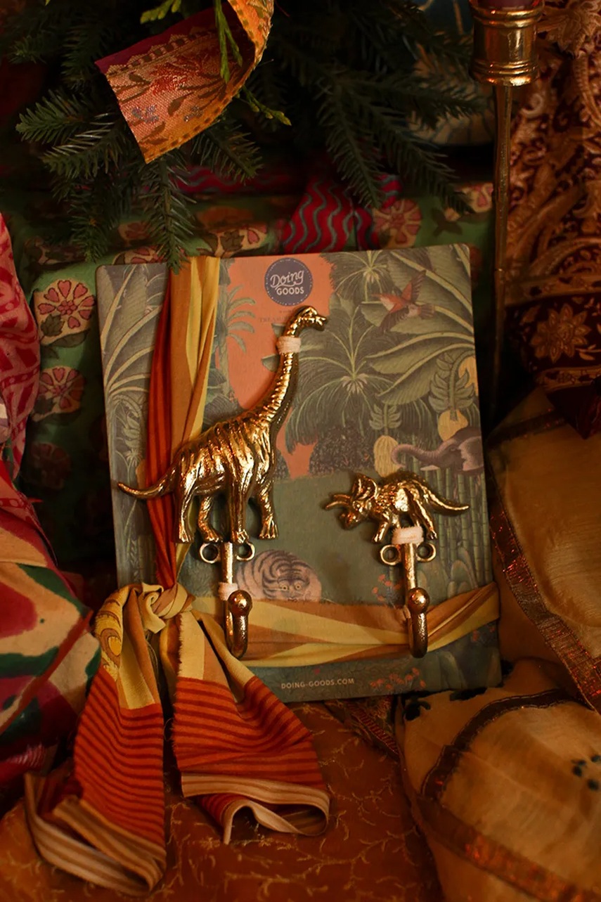 Nástěnný věšák Doing Goods Dean Dinosaur Hook Set 2-pack (obrázek 3)