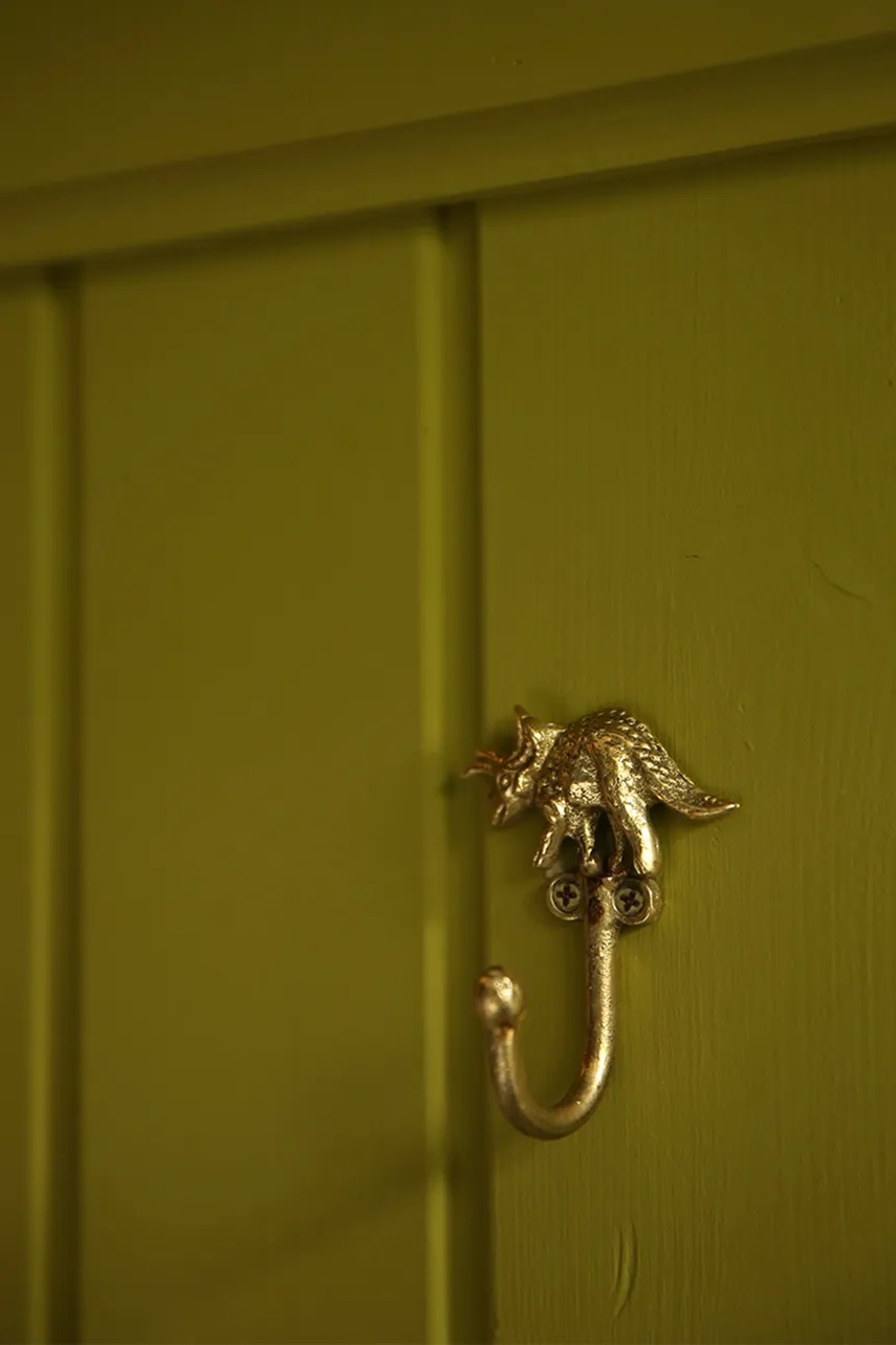 Nástěnný věšák Doing Goods Dean Dinosaur Hook Set 2-pack (obrázek 6)