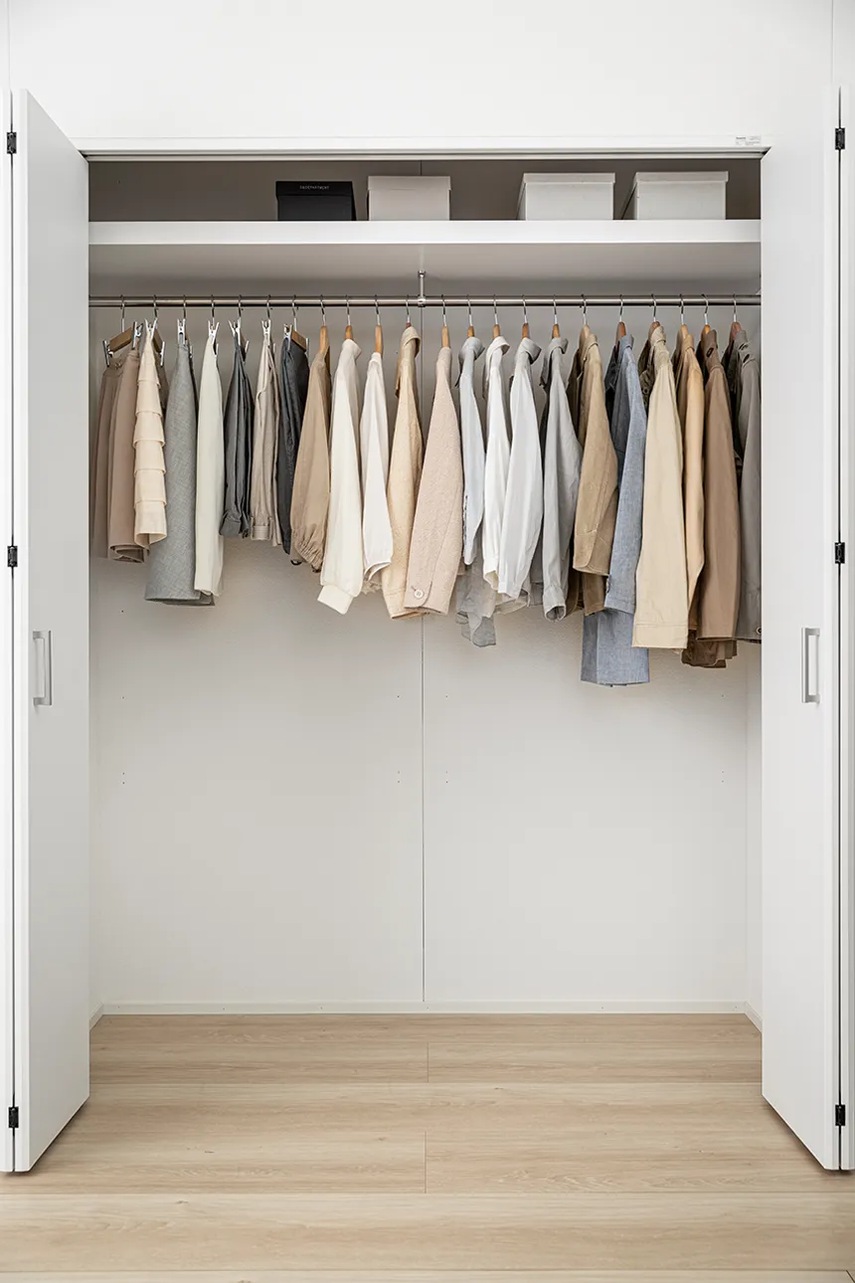 Οργανωτής ντουλάπας Yamazaki Tower χρώμα: άσπρο φωτογραφία