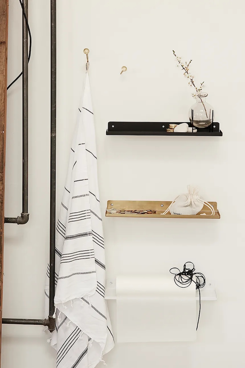 Nástěnná police House Doctor HDLedge 11,5 x 43 cm