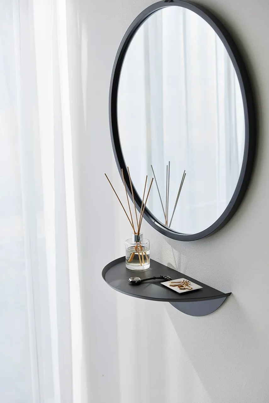 Το ράφι Yamazaki χρώμα: μαύρο φωτογραφία