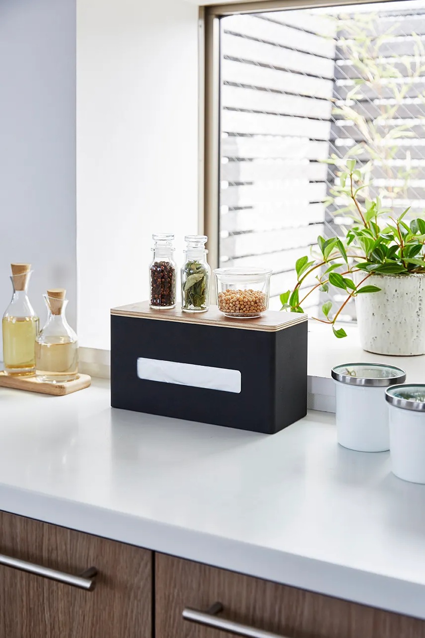 Κουτί για χαρτομάντηλα Yamazaki φωτογραφία