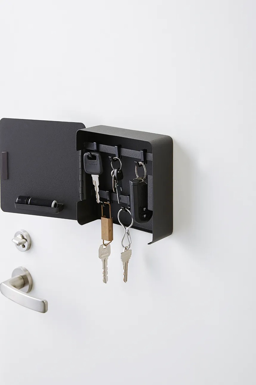 Věšák na klíče Yamazaki