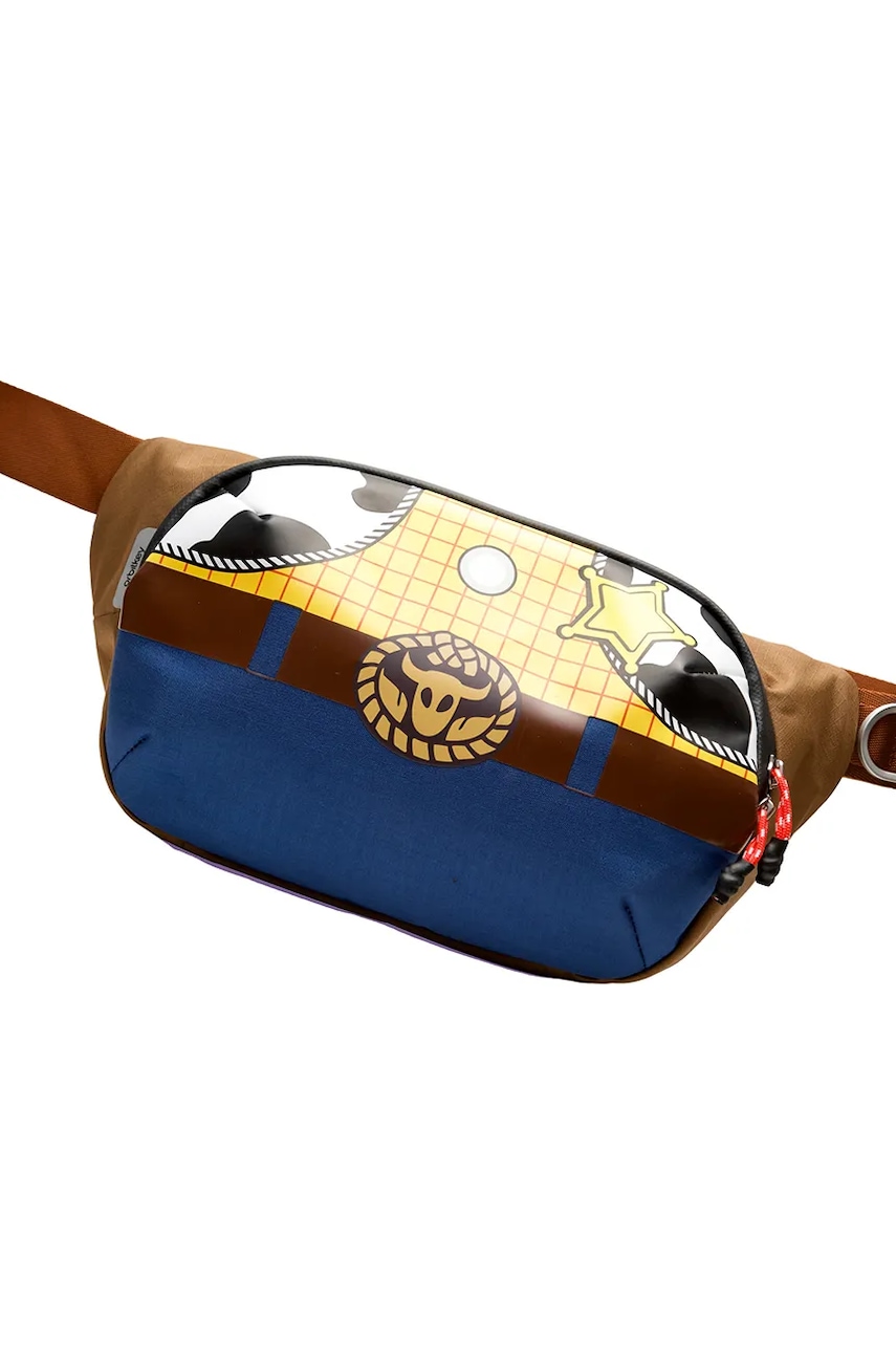 Orbitkey geantă de umăr Disney™ Sling 4 L x Woody