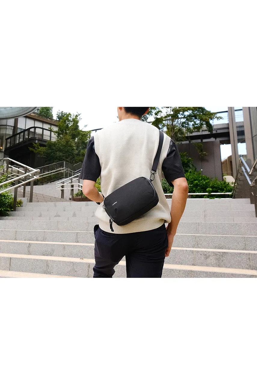 Orbitkey τσάντα ώμου από υφασμάτινο υλικό φωτογραφία