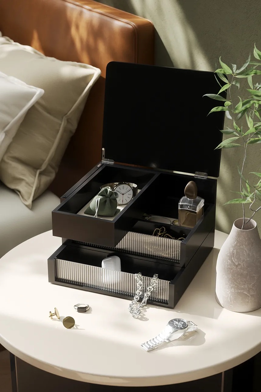 Κοσμηματοθήκη αποθήκευσης Umbra 24 x 24 x 15 εκ. φωτογραφία