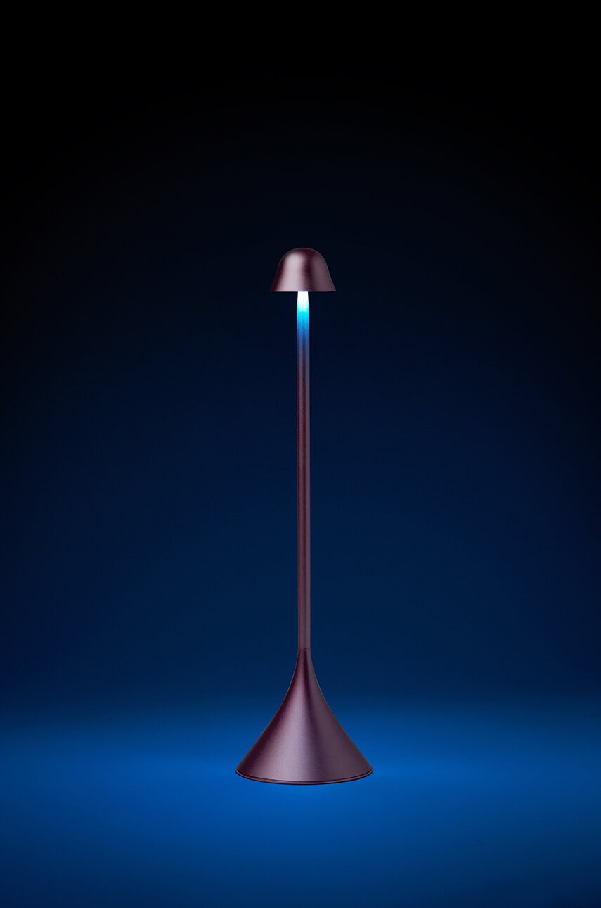 Επιτραπέζια λάμπα χωρίς καλώδιο Lexon Steli Bell φωτογραφία