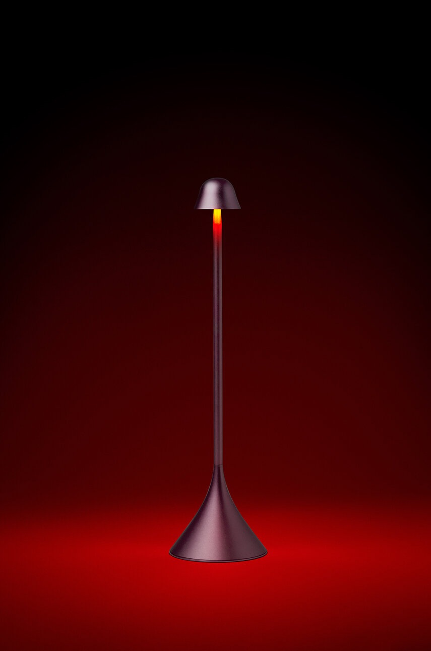 Επιτραπέζια λάμπα χωρίς καλώδιο Lexon Steli Bell φωτογραφία